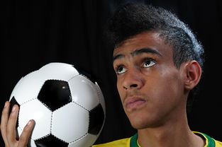 开云体育官网入口网页-76人队球员伤病频繁，球队需调整阵容